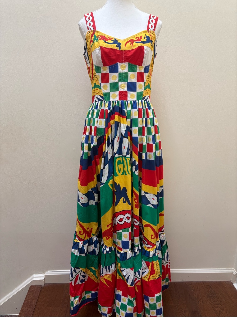 Dolce & Gabbaba dress size 8 US
